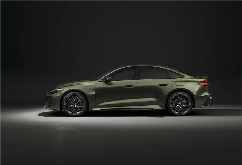 Audi RS 5 Sedan