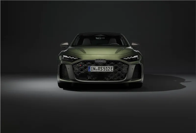 Audi RS 5 Sedan