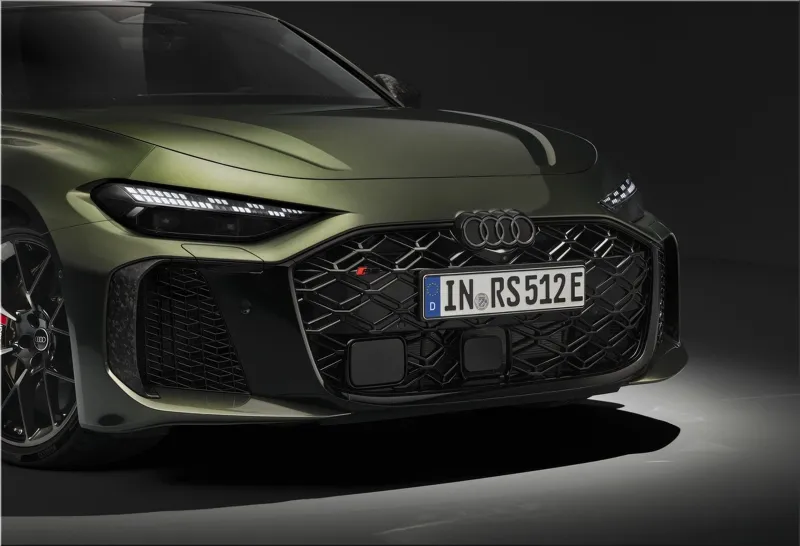 Audi RS 5 Sedan