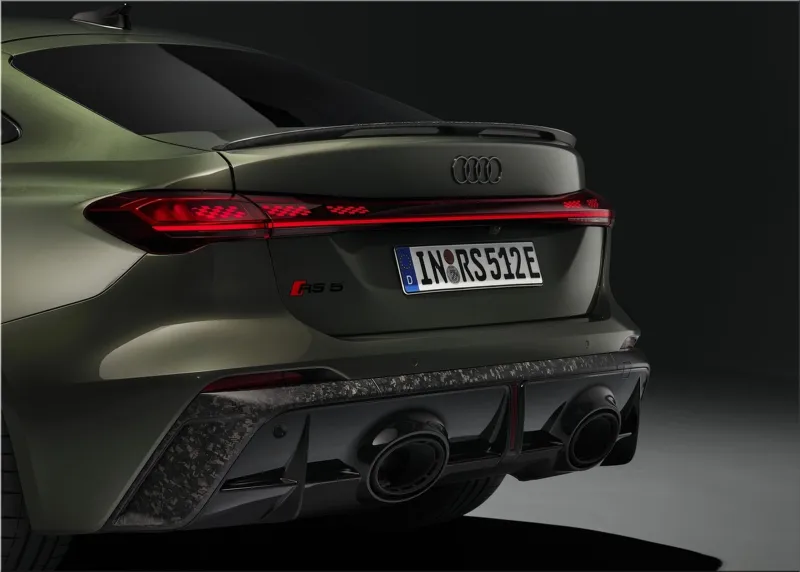 Audi RS 5 Sedan