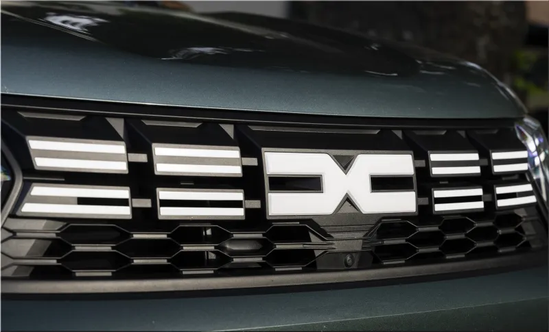 2025 Dacia Duster