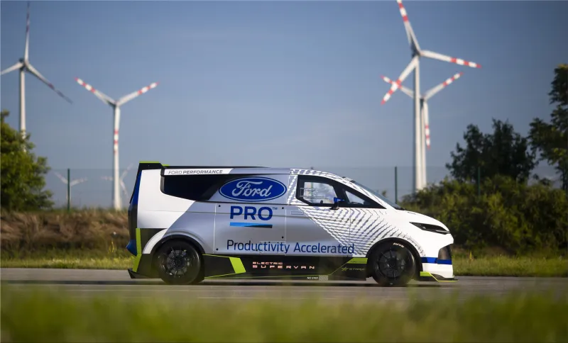 Ford Pro Electric SuperVan