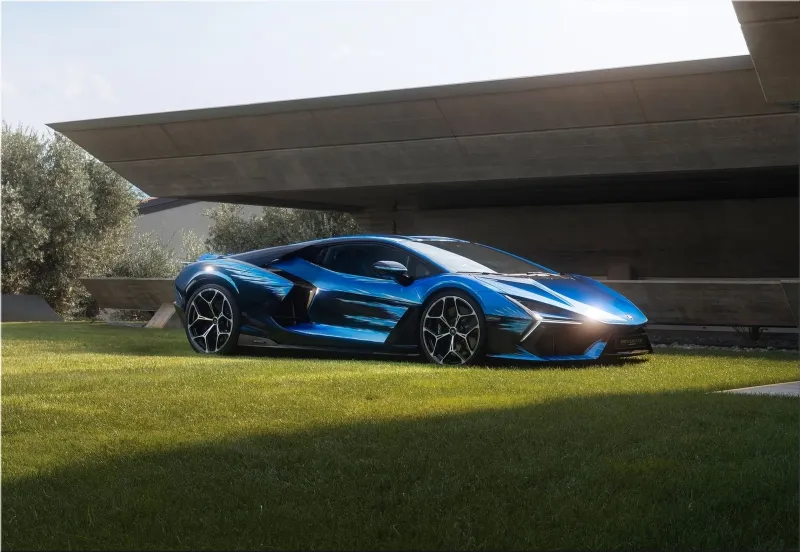 Lamborghini Revuelto Opera Unica