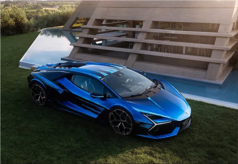Lamborghini Revuelto Opera Unica