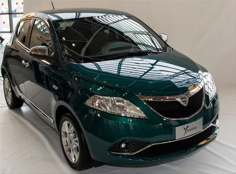 Lancia Ypsilon Alberta Ferretti