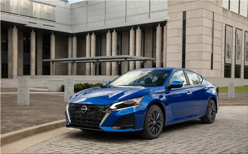 2025 Nissan Altima