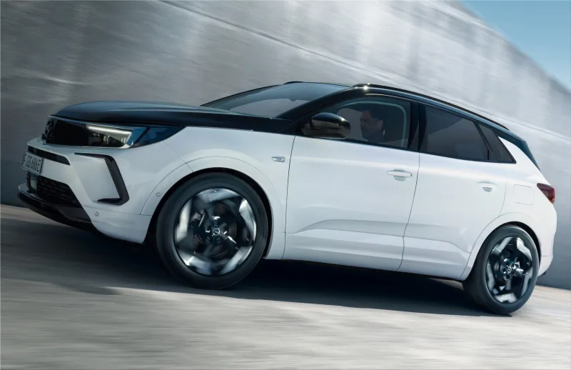 Opel Grandland GSe