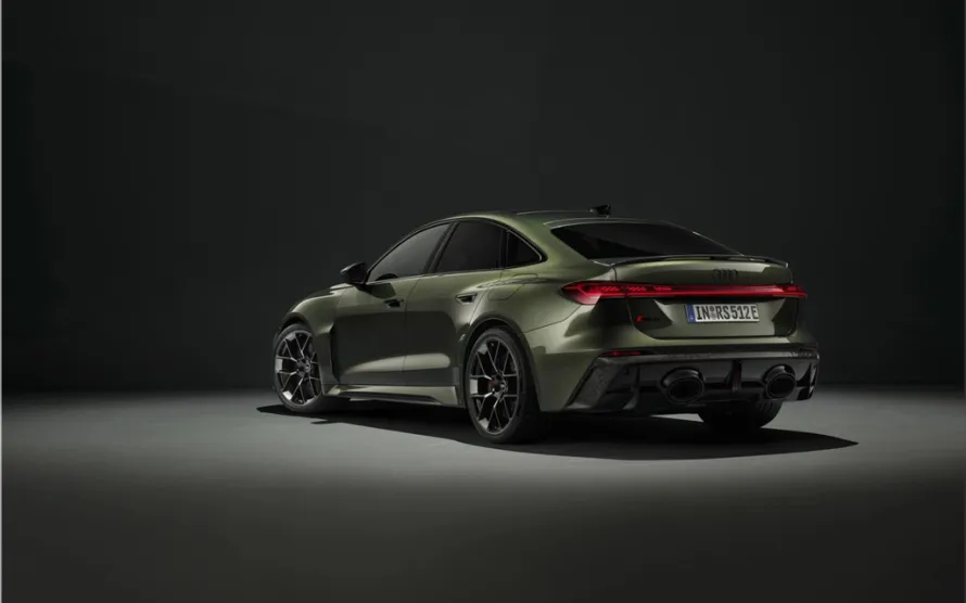 Audi RS 5 Sedan