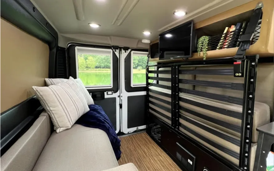 MaxVan Access