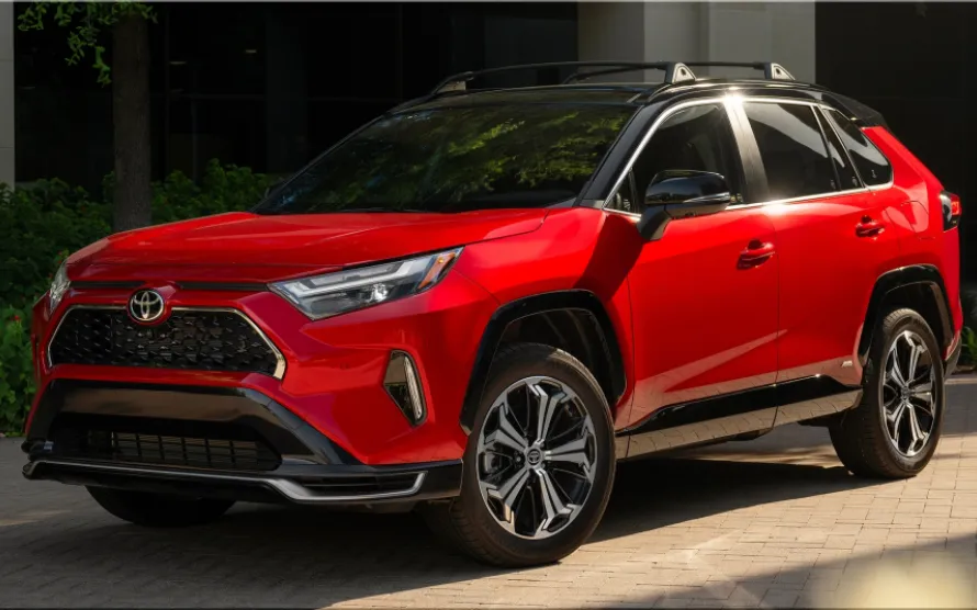The 2025 RAV4 Gets a New Name, Same Zesty Powertrain