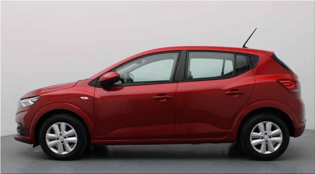 2025 Dacia Sandero: Budget Hatchback With Big Ambitions and No Ego